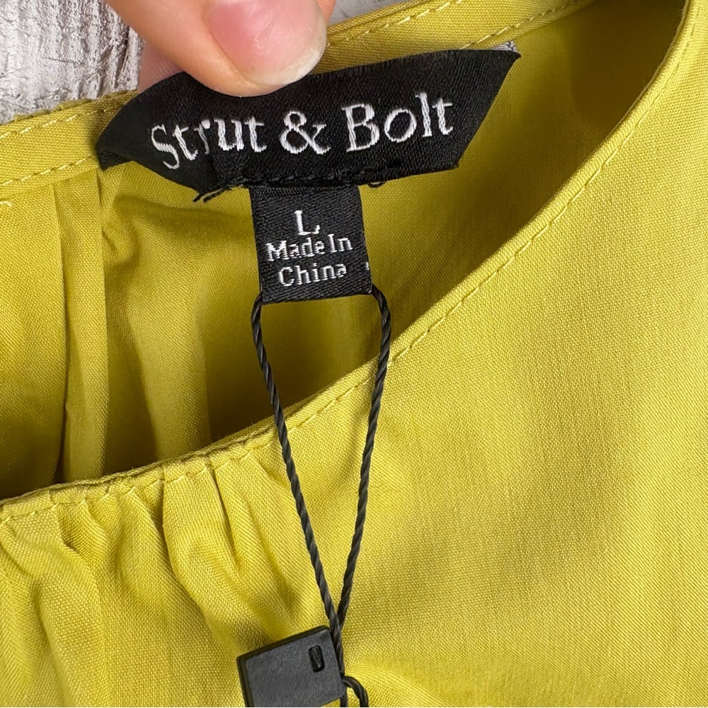 NWT Strut & Bolt- Flutter Ruffle Sleeve Poplin Top Lime Green Large Cottagecore - Picture 3 of 9